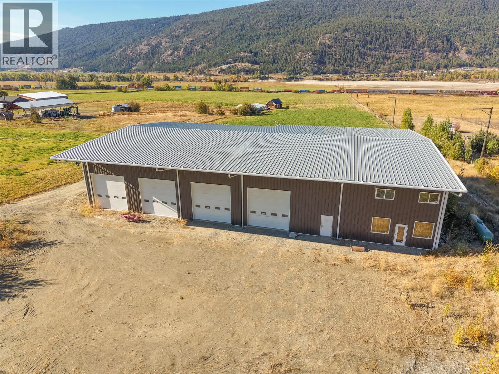 8533 Colt Road, Kamloops, British Columbia  V0E 1Z2 - Photo 4 - 10380064