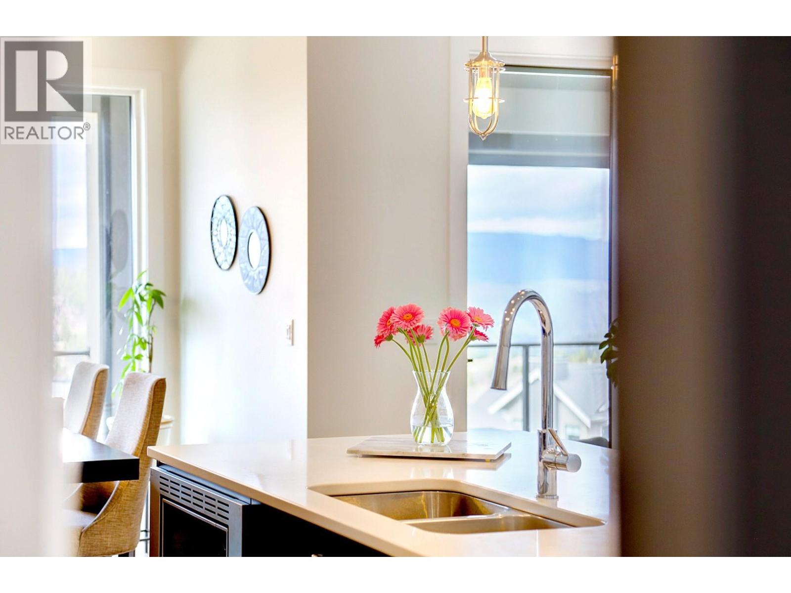 261 Dominion Way, Vernon, British Columbia  V1H 2M1 - Photo 33 - 10379264