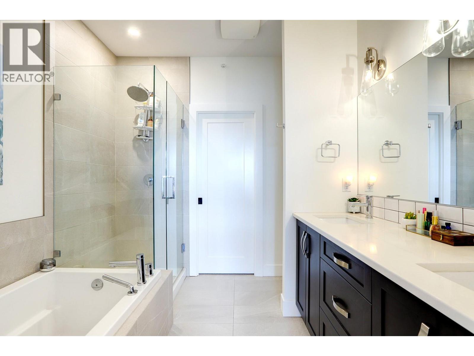 261 Dominion Way, Vernon, British Columbia  V1H 2M1 - Photo 40 - 10379264