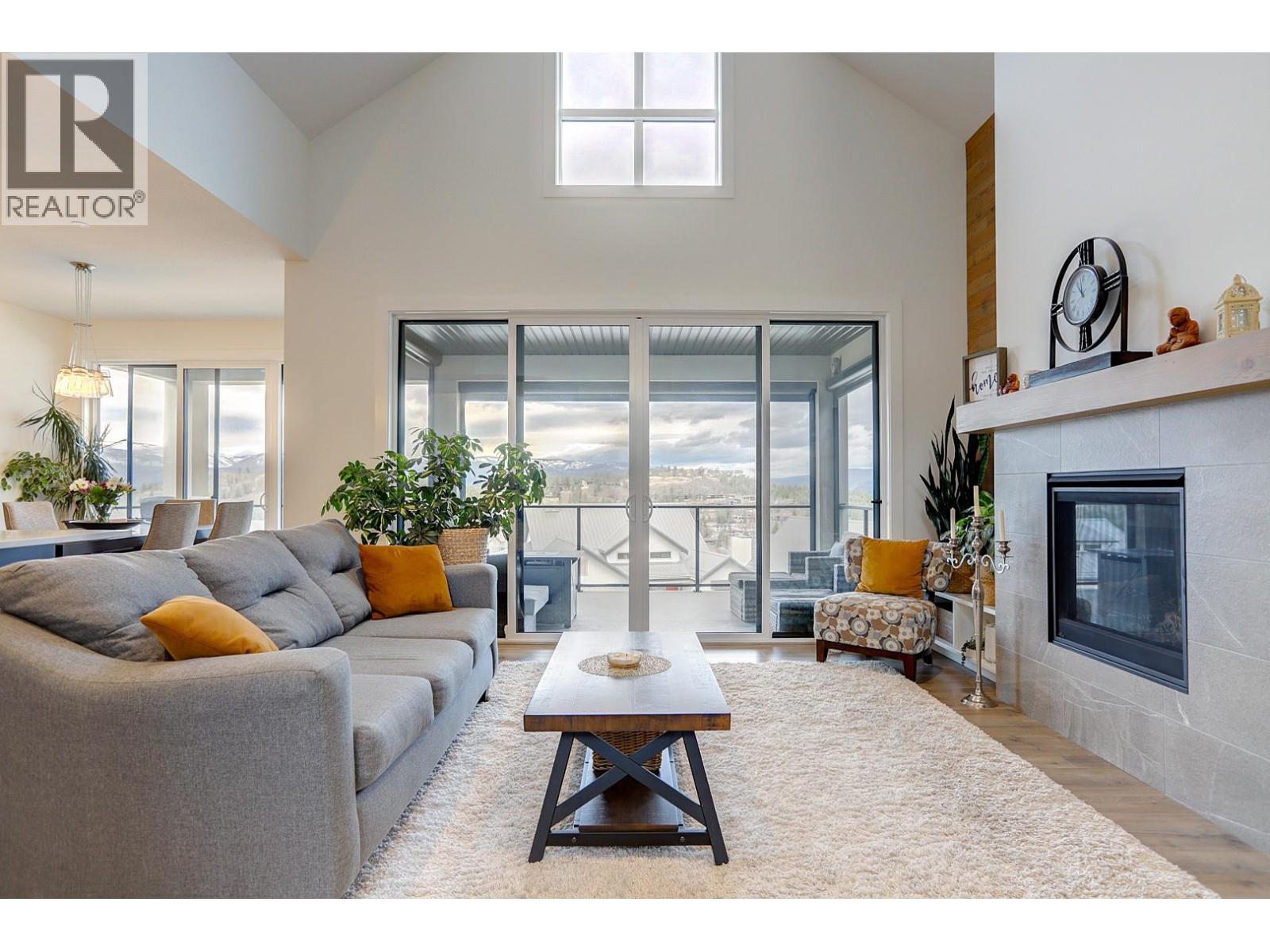 261 Dominion Way, Vernon, British Columbia  V1H 2M1 - Photo 8 - 10379264