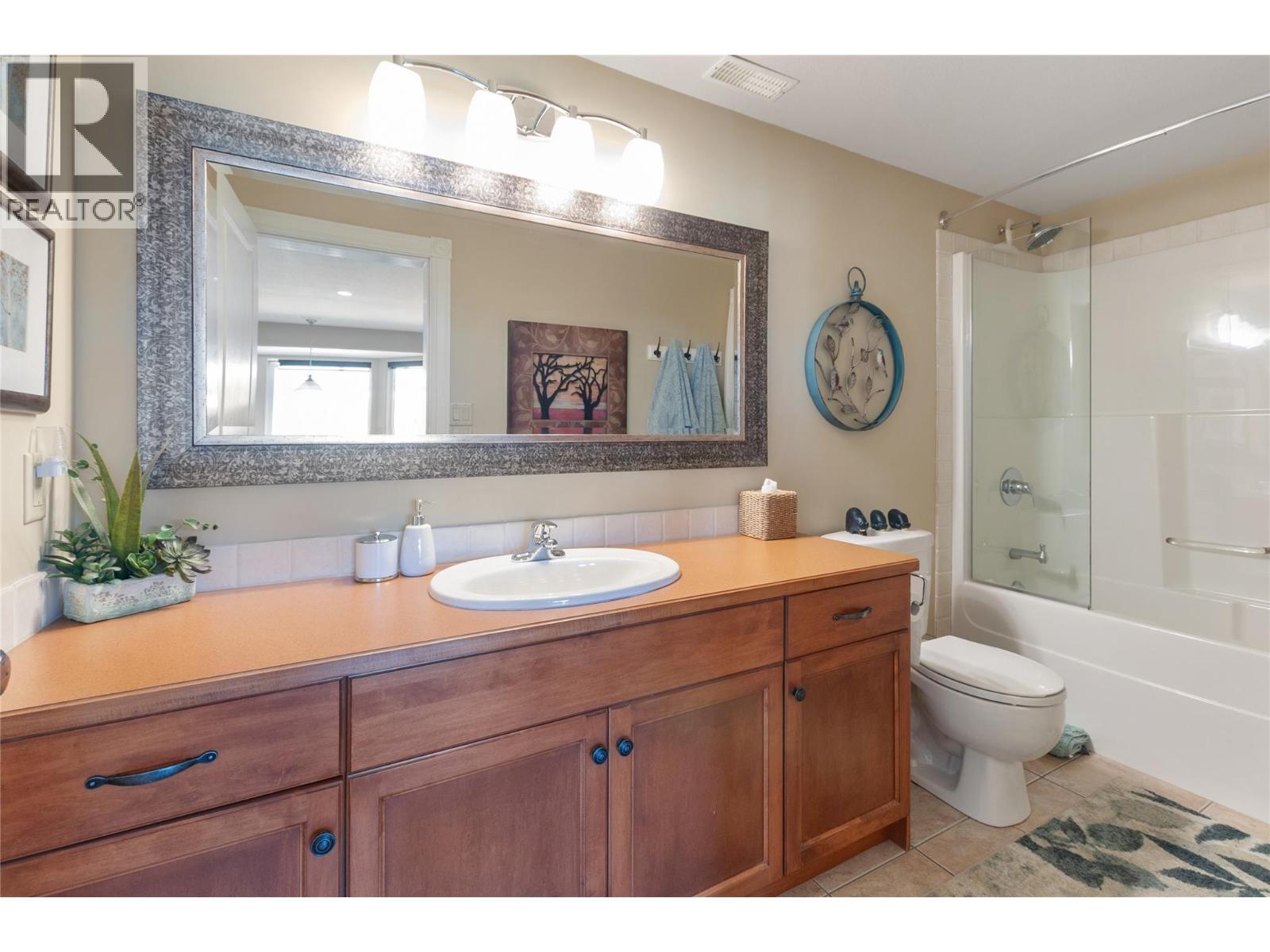 153 Apple Road, Okanagan Falls, British Columbia  V0H 1R3 - Photo 26 - 10379125