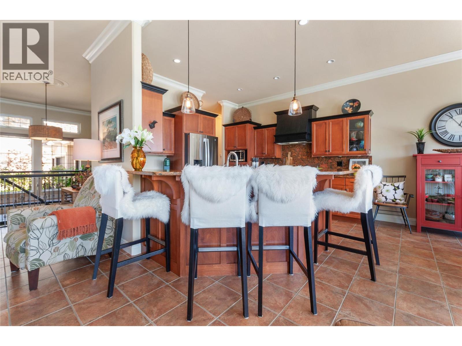 153 Apple Road, Okanagan Falls, British Columbia  V0H 1R3 - Photo 9 - 10379125