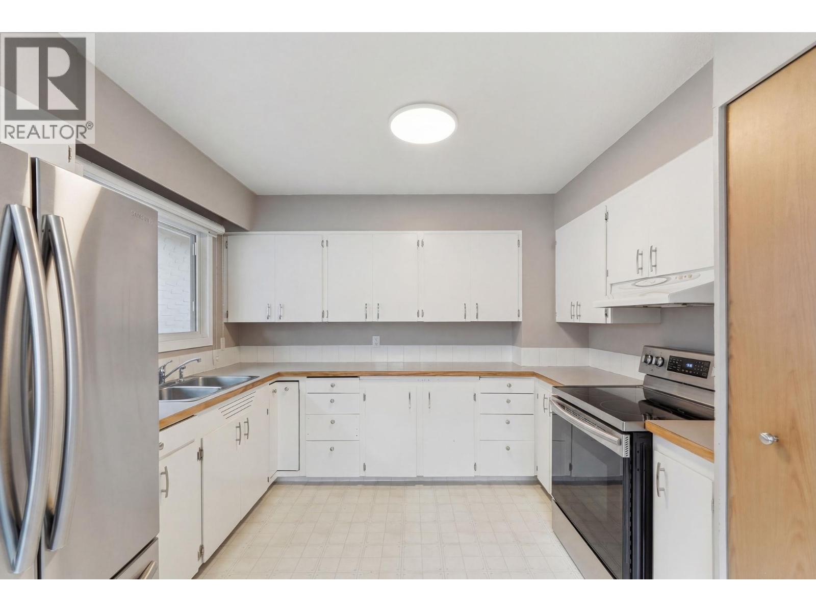 375 Norton Street, Penticton, British Columbia  V2A 4H9 - Photo 10 - 10380239