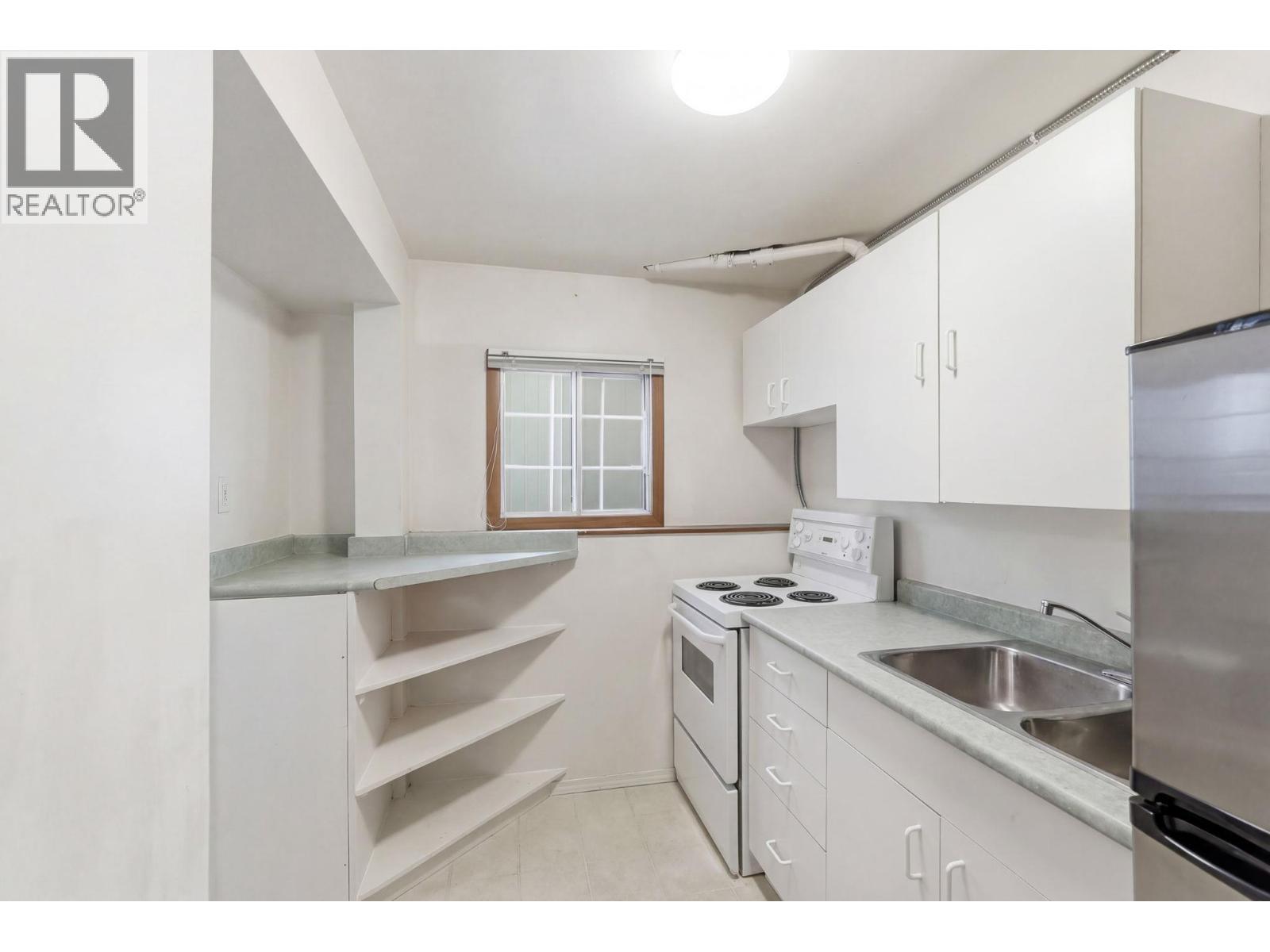 375 Norton Street, Penticton, British Columbia  V2A 4H9 - Photo 29 - 10380239