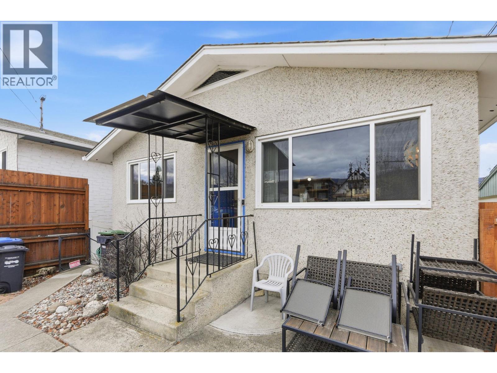 375 Norton Street, Penticton, British Columbia  V2A 4H9 - Photo 3 - 10380239