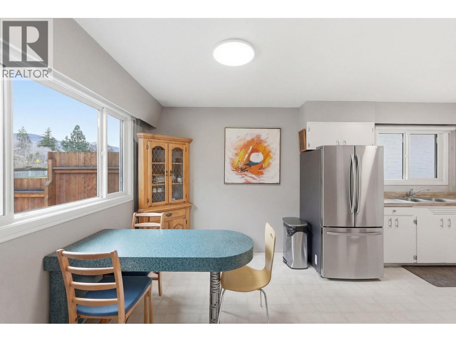 375 Norton Street, Penticton, British Columbia  V2A 4H9 - Photo 8 - 10380239