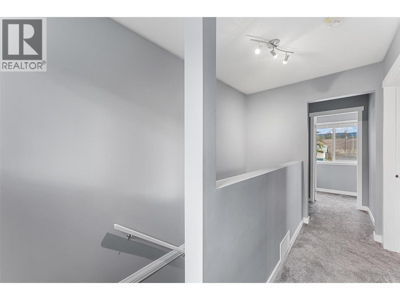 482 Snowsell Street N, Kelowna, British Columbia  V1V 2C7 - Photo 21 - 10379911