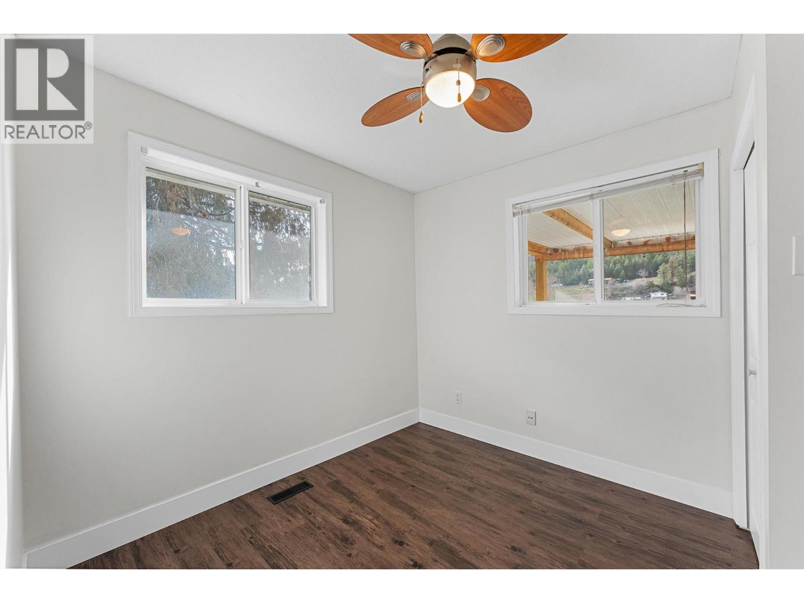 482 Snowsell Street N, Kelowna, British Columbia  V1V 2C7 - Photo 42 - 10379911