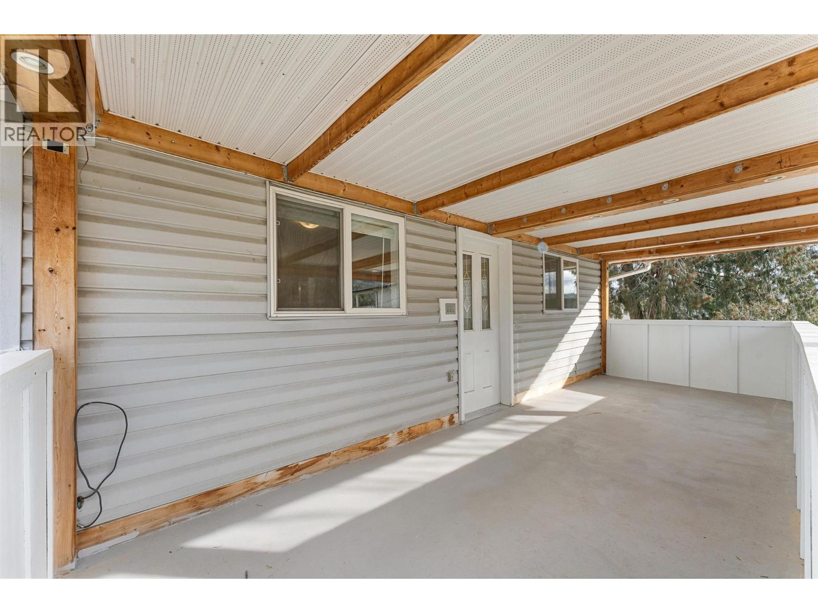 482 Snowsell Street N, Kelowna, British Columbia  V1V 2C7 - Photo 44 - 10379911