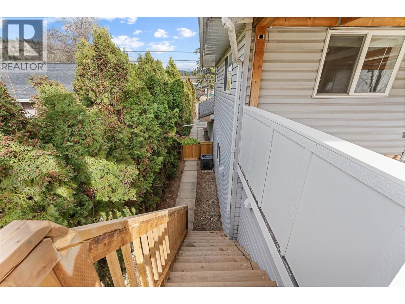 482 Snowsell Street N, Kelowna, British Columbia  V1V 2C7 - Photo 48 - 10379911