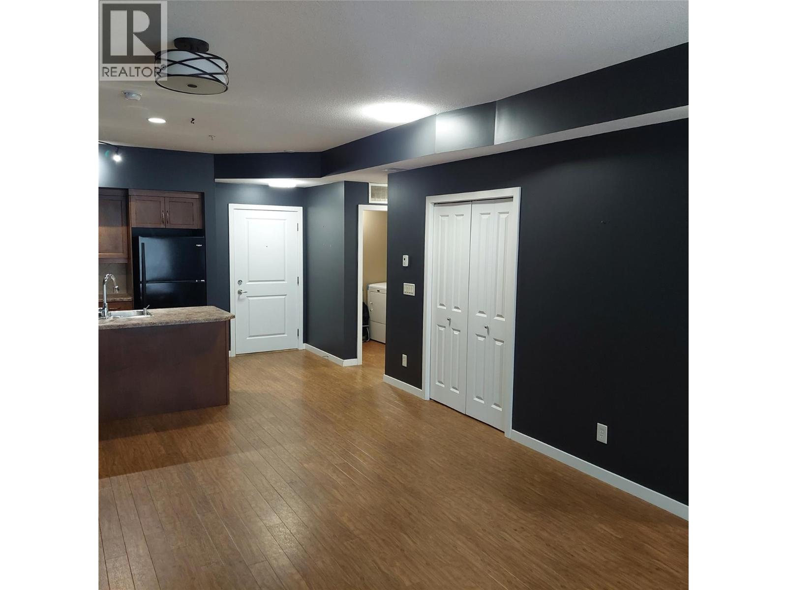 850 Saucier Avenue Unit# 122, Kelowna, British Columbia  V1Y 6A3 - Photo 9 - 10380219