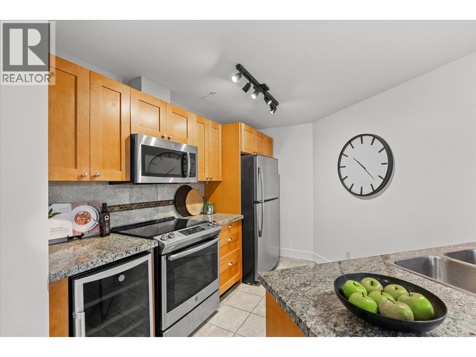 4205 Gellatly Road Unit# 305, West Kelowna, British Columbia  V4T 2K2 - Photo 11 - 10379790