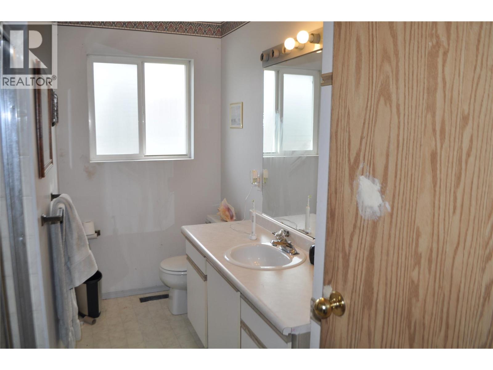 407 Baird Avenue Unit# 5, Enderby, British Columbia  V4Y 4A2 - Photo 12 - 10379005