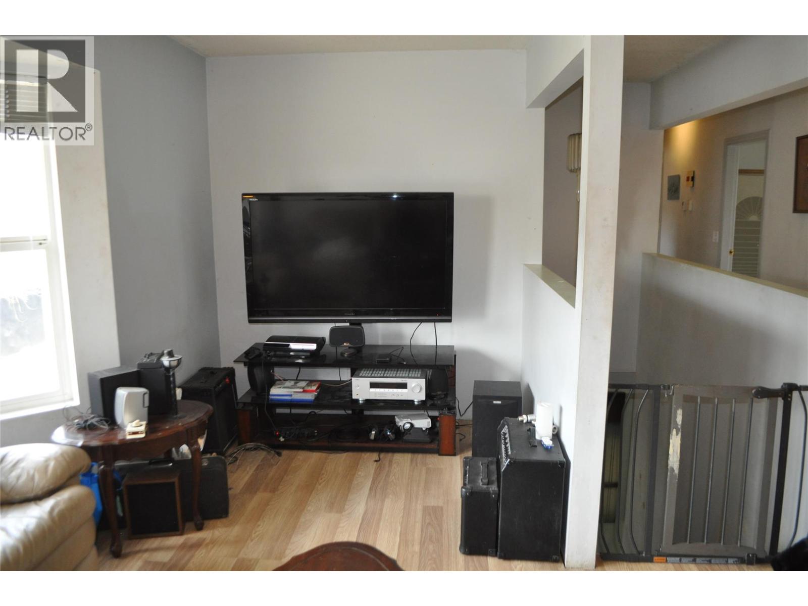 407 Baird Avenue Unit# 5, Enderby, British Columbia  V4Y 4A2 - Photo 4 - 10379005