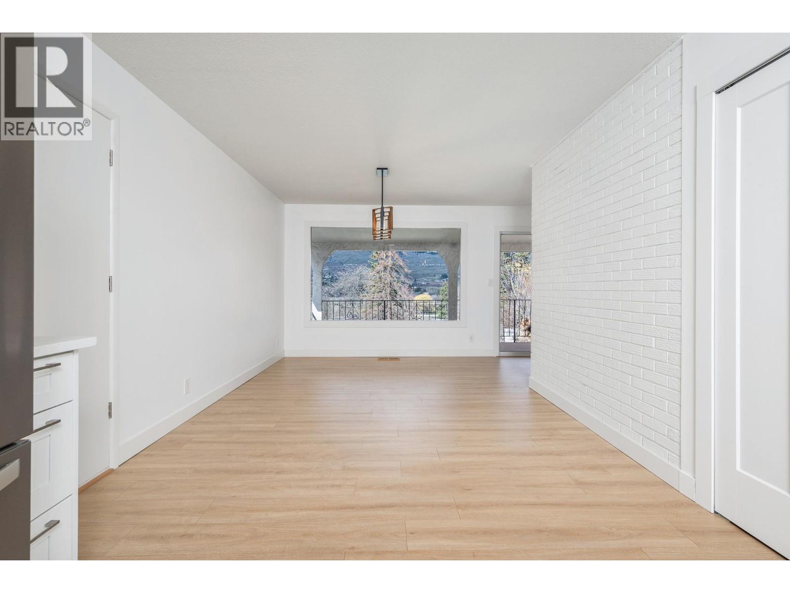 6531 Longacre Drive, Vernon, British Columbia  V1H 1H9 - Photo 11 - 10380227