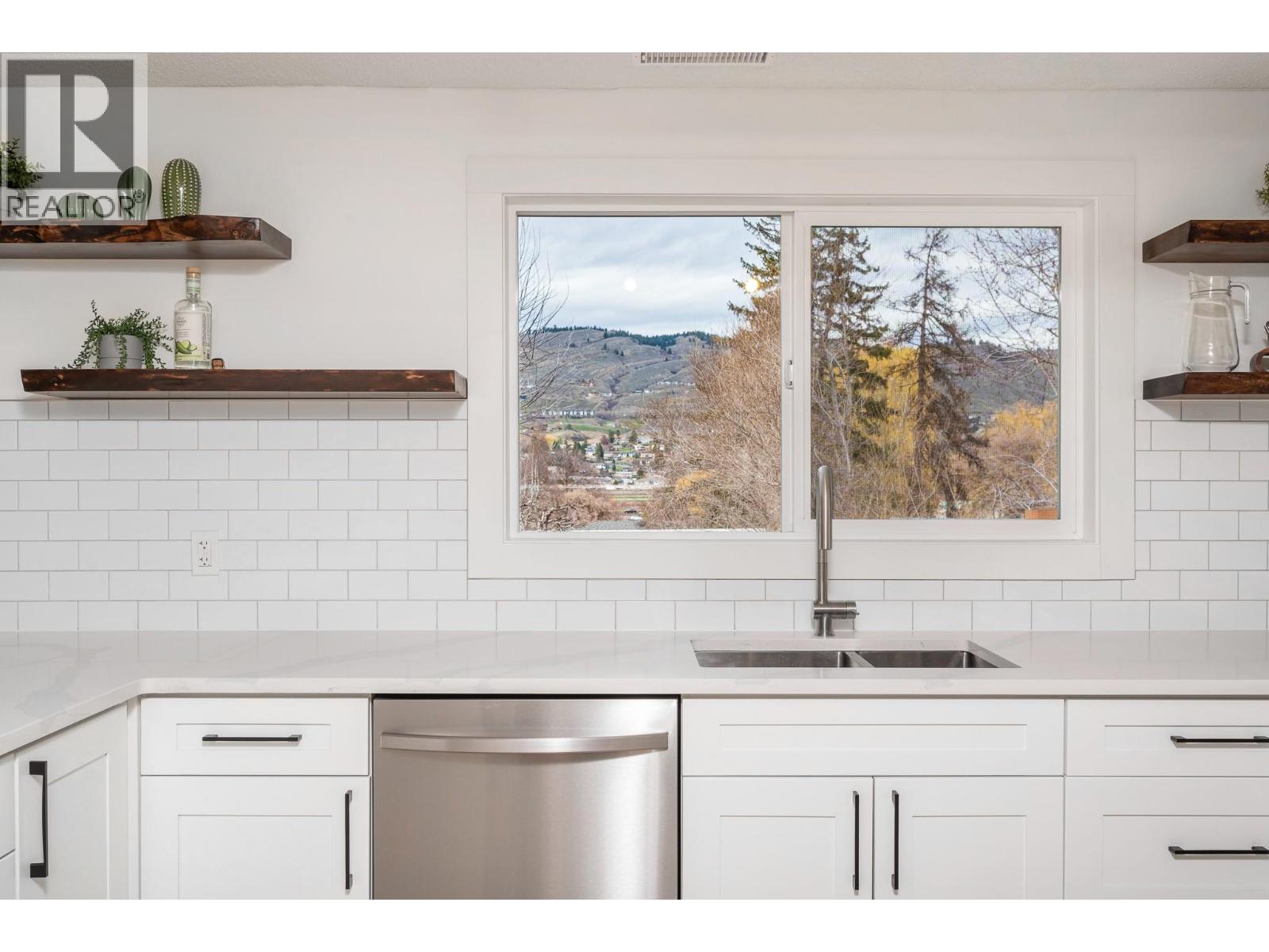 6531 Longacre Drive, Vernon, British Columbia  V1H 1H9 - Photo 29 - 10380227
