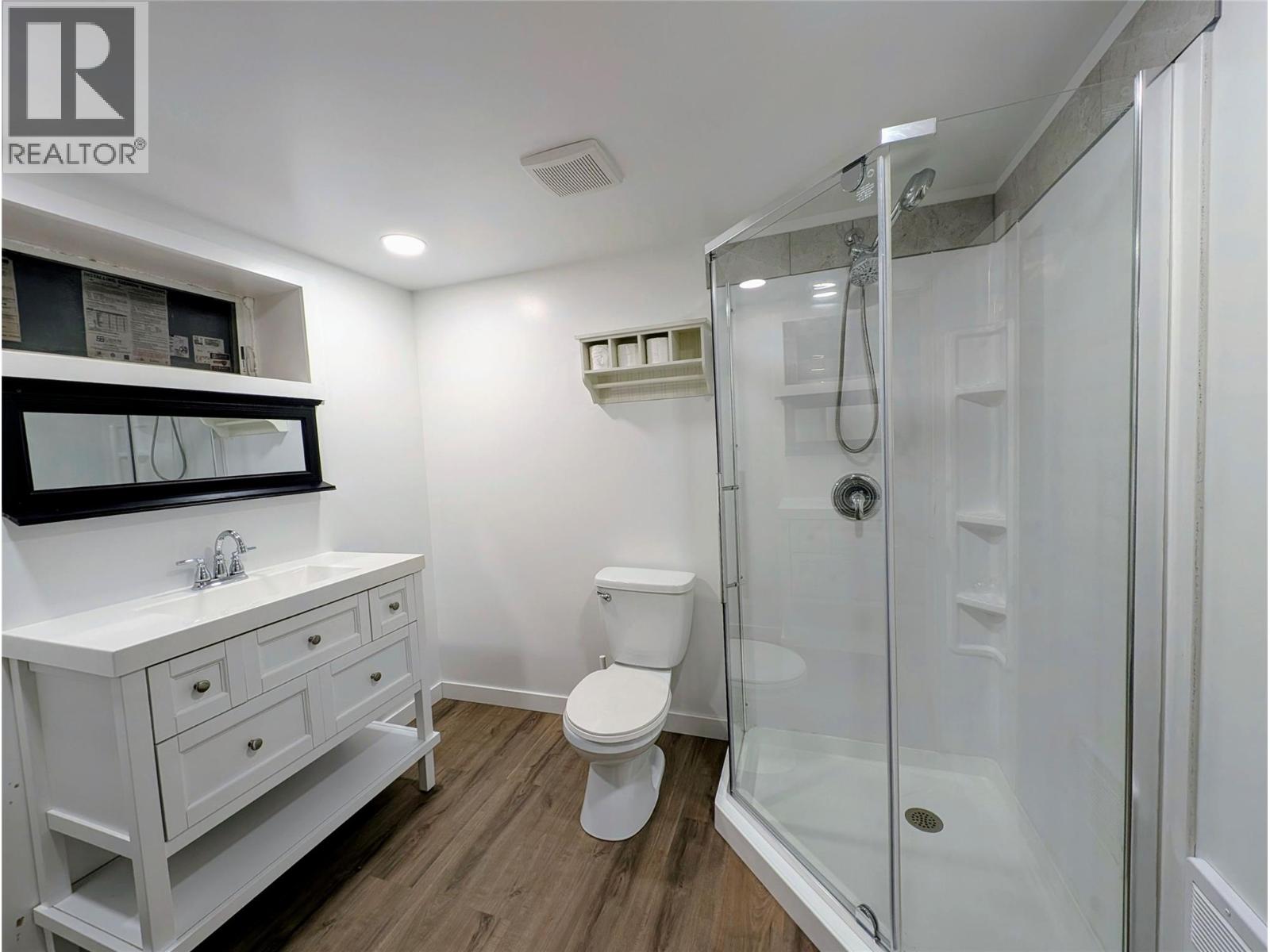 311 Dewdney Avenue, Clinton, British Columbia  V0K 1K0 - Photo 13 - 10380267