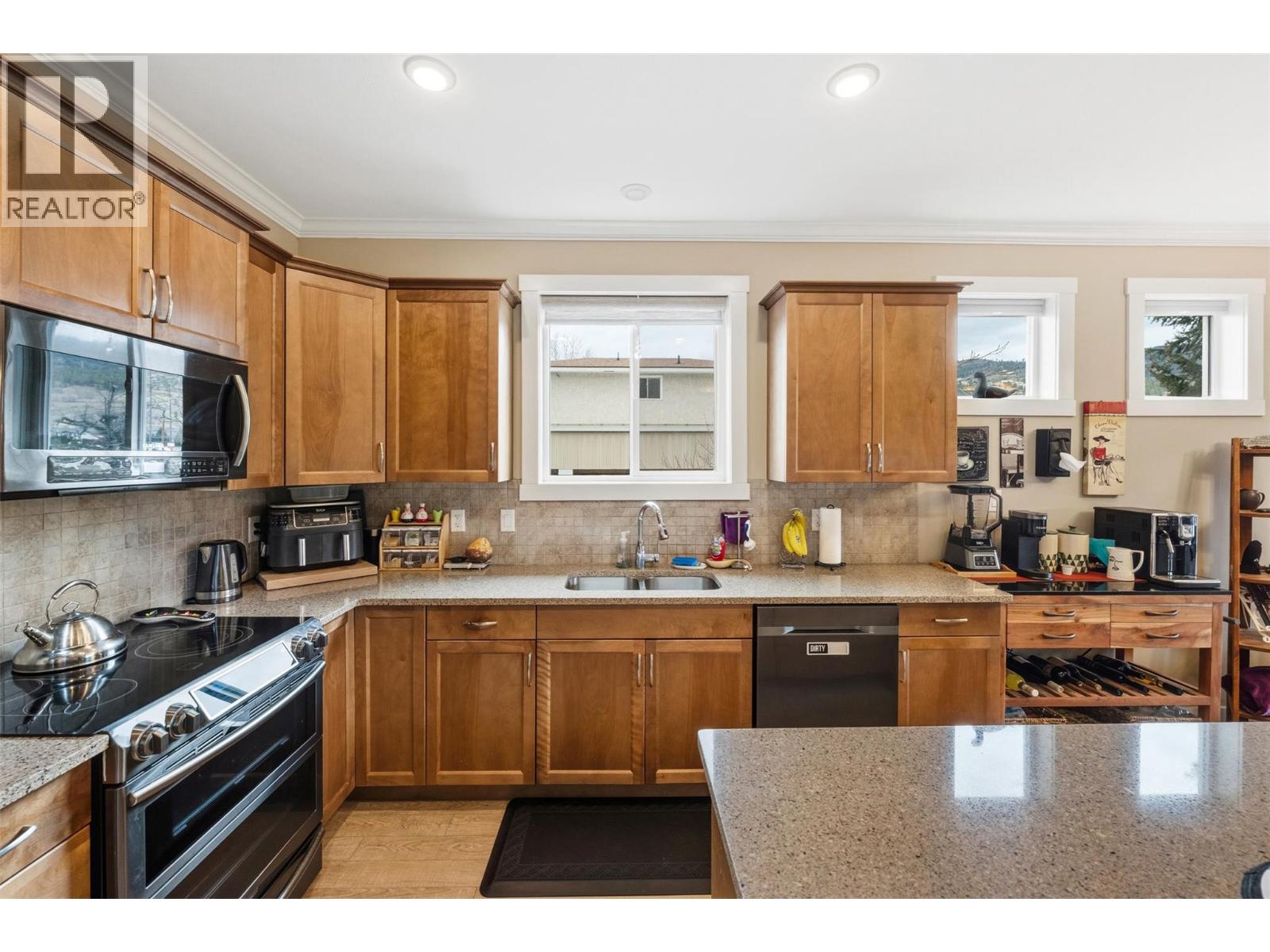 220 Brandon Avenue, Penticton, British Columbia  V2A 3S6 - Photo 15 - 10379297