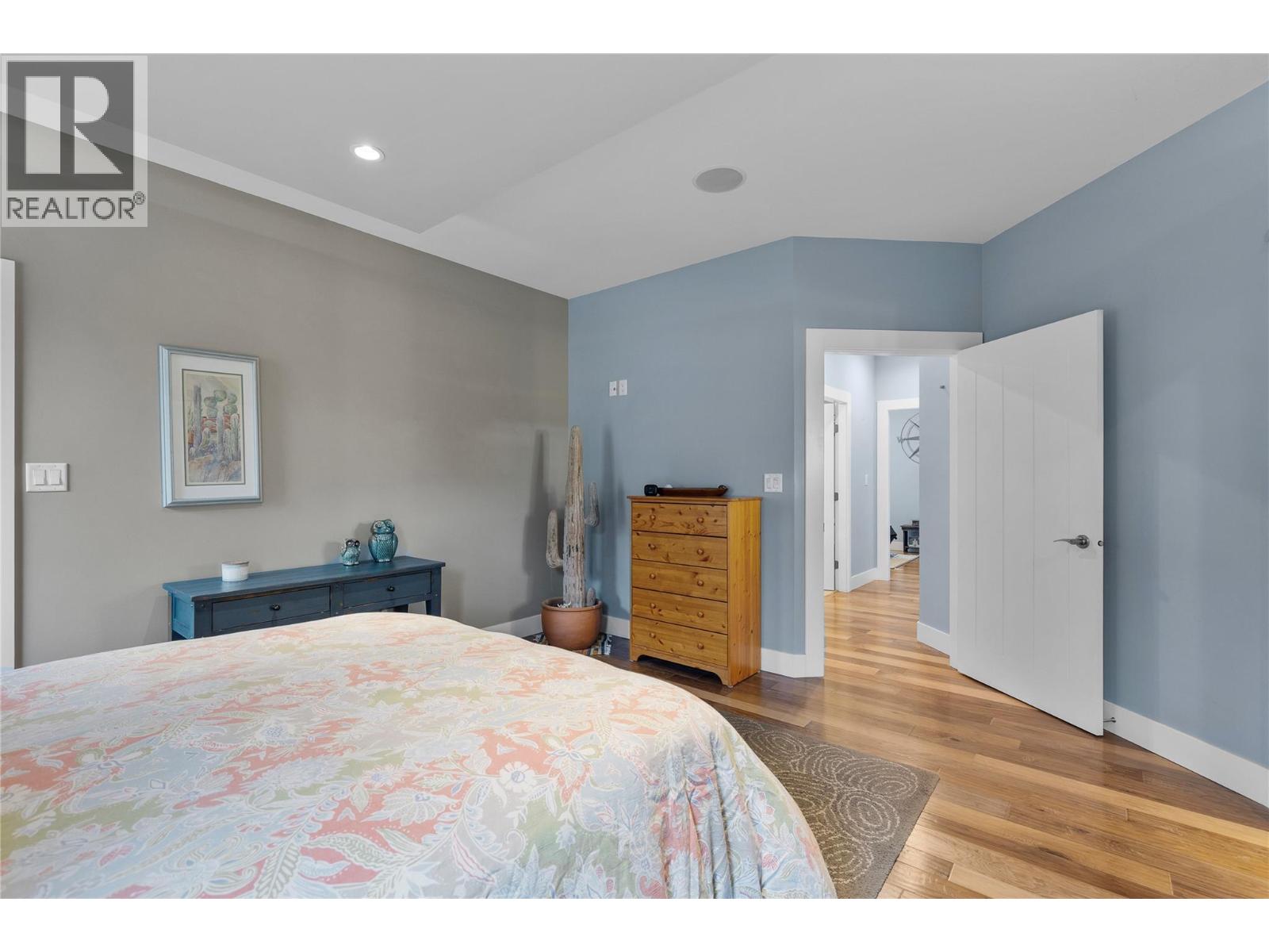 529 Whitecourt Place, Vernon, British Columbia  V1B 4B1 - Photo 40 - 10379337