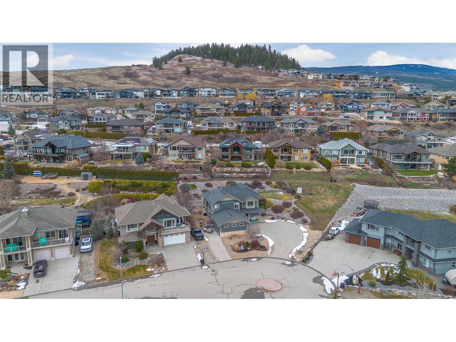529 Whitecourt Place, Vernon, British Columbia  V1B 4B1 - Photo 85 - 10379337