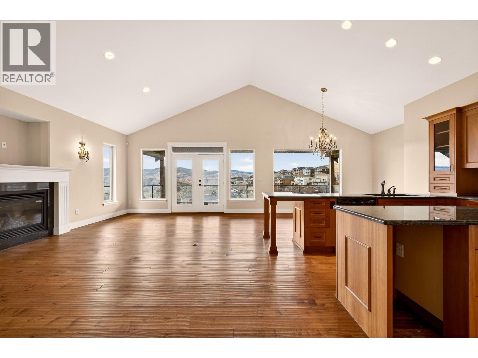 1067 Quail Drive, Kamloops, British Columbia  V2B 8N9 - Photo 4 - 10380238