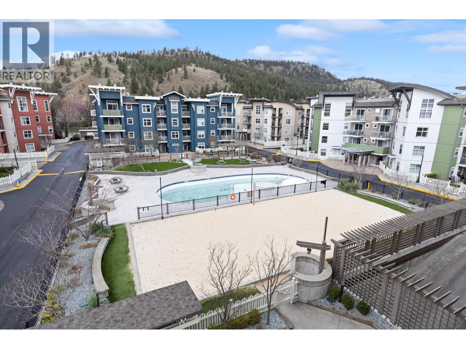 571 Yates Road Unit# 403, Kelowna, British Columbia  V1V 2V5 - Photo 2 - 10380299