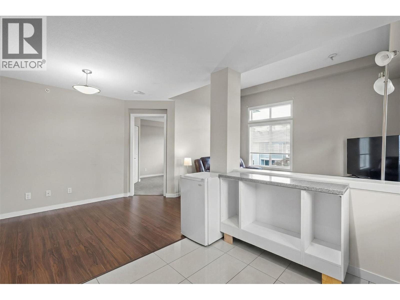 571 Yates Road Unit# 403, Kelowna, British Columbia  V1V 2V5 - Photo 7 - 10380299