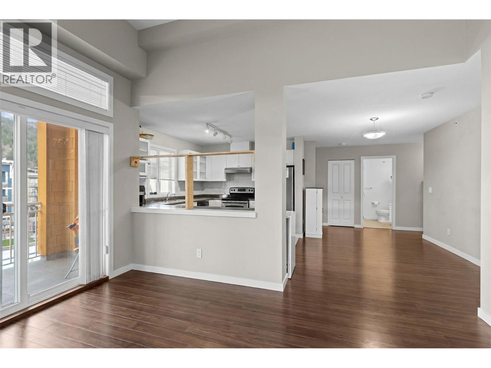 571 Yates Road Unit# 403, Kelowna, British Columbia  V1V 2V5 - Photo 8 - 10380299
