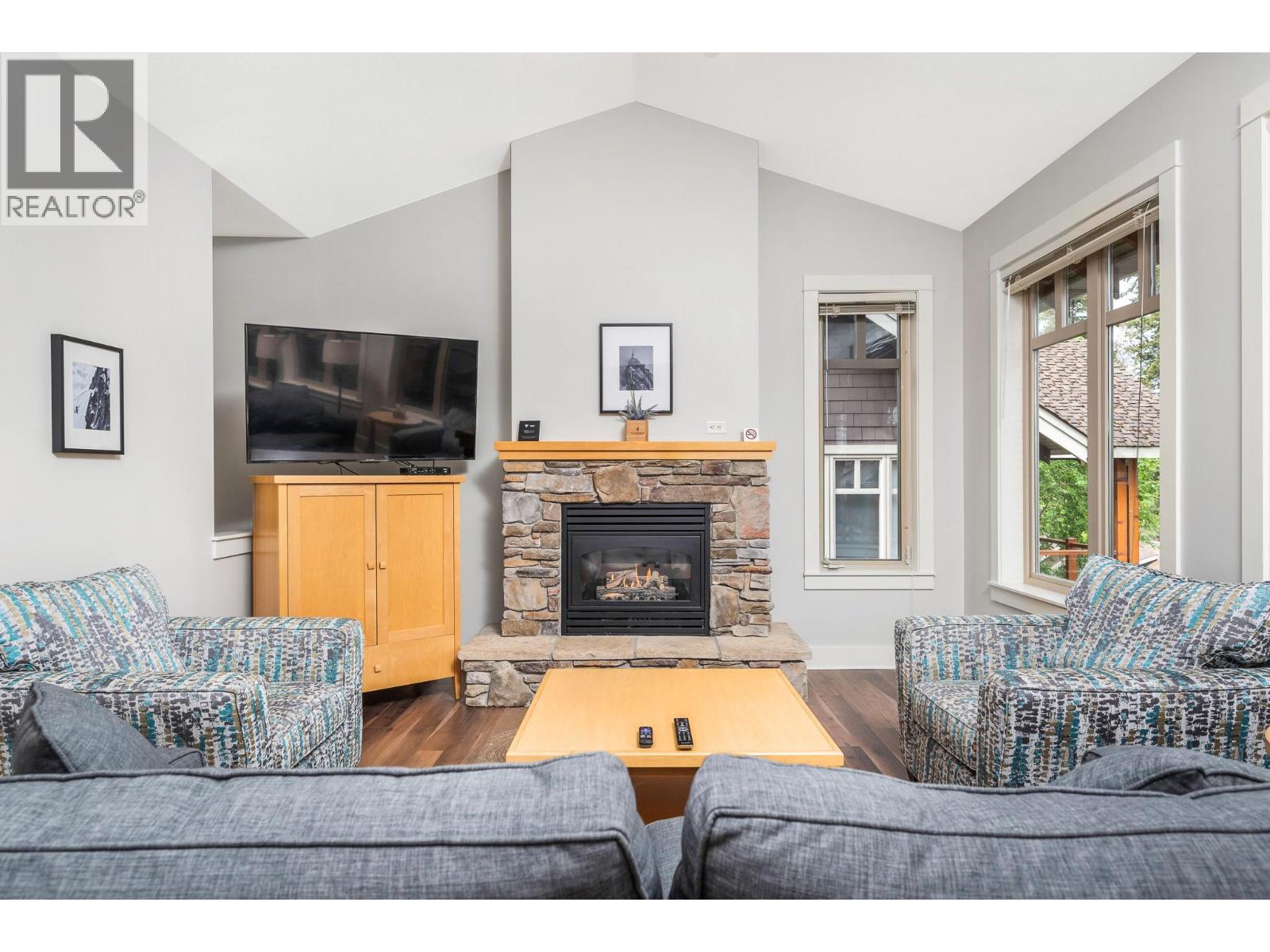 251 Predator Ridge Drive Unit# 12, Vernon, British Columbia  V1H 1V2 - Photo 8 - 10380277