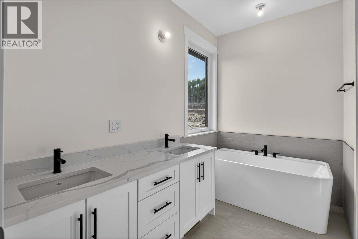2150 Montenegro Drive, Kelowna, British Columbia  V1P 0B2 - Photo 17 - 10380330