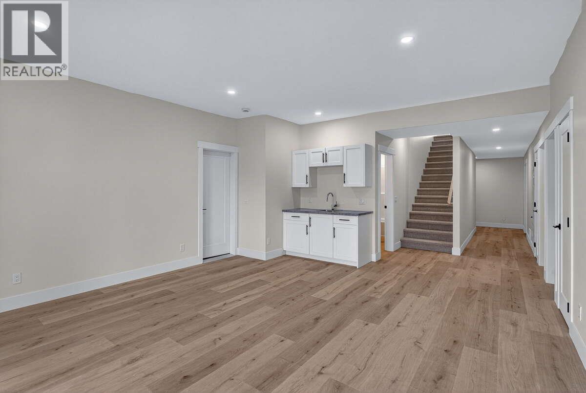 2150 Montenegro Drive, Kelowna, British Columbia  V1P 0B2 - Photo 25 - 10380330