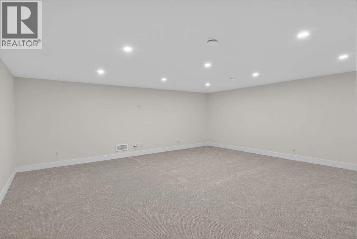 2150 Montenegro Drive, Kelowna, British Columbia  V1P 0B2 - Photo 28 - 10380330