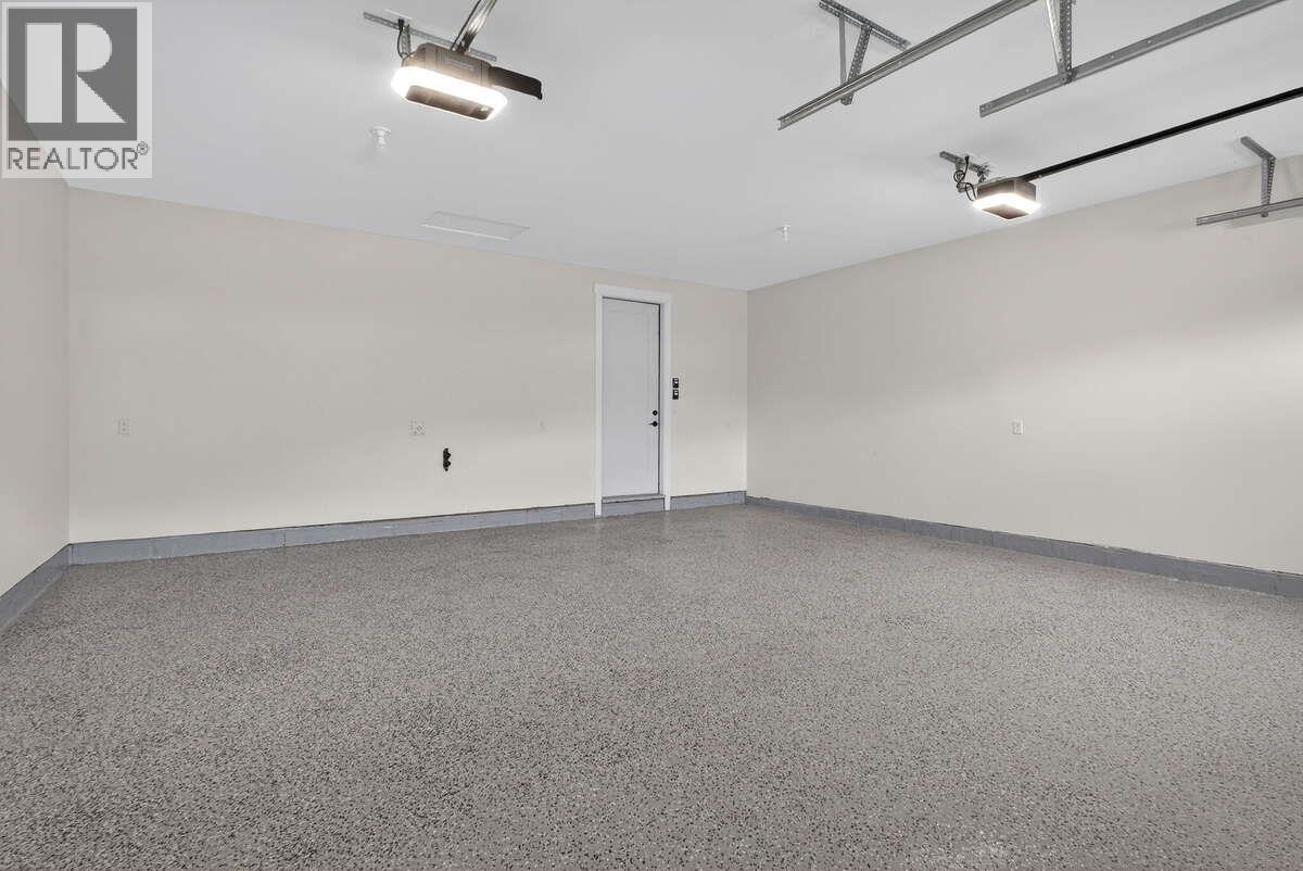 2150 Montenegro Drive, Kelowna, British Columbia  V1P 0B2 - Photo 39 - 10380330