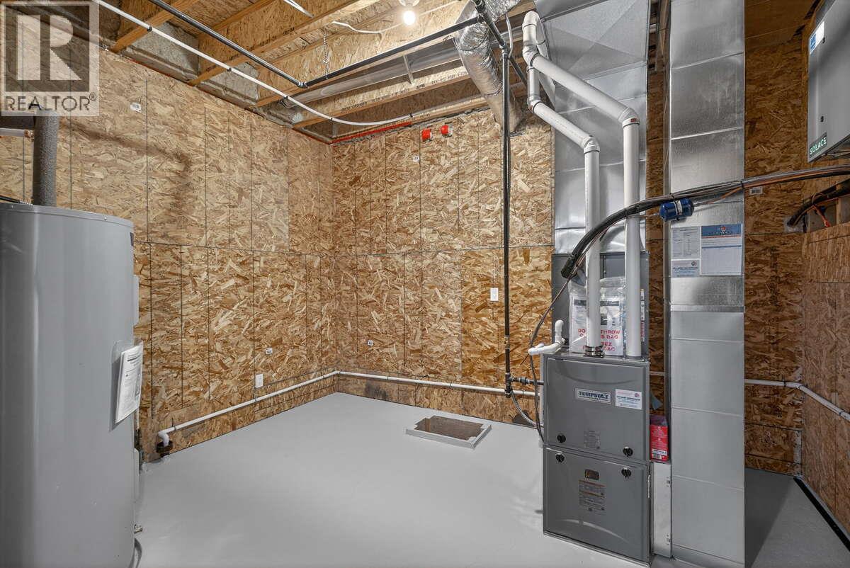 2150 Montenegro Drive, Kelowna, British Columbia  V1P 0B2 - Photo 40 - 10380330