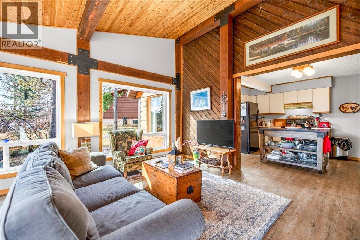 1536 Tie Lake Loop Rd. N Road, Jaffray, British Columbia  V0B 1T0 - Photo 18 - 10379679
