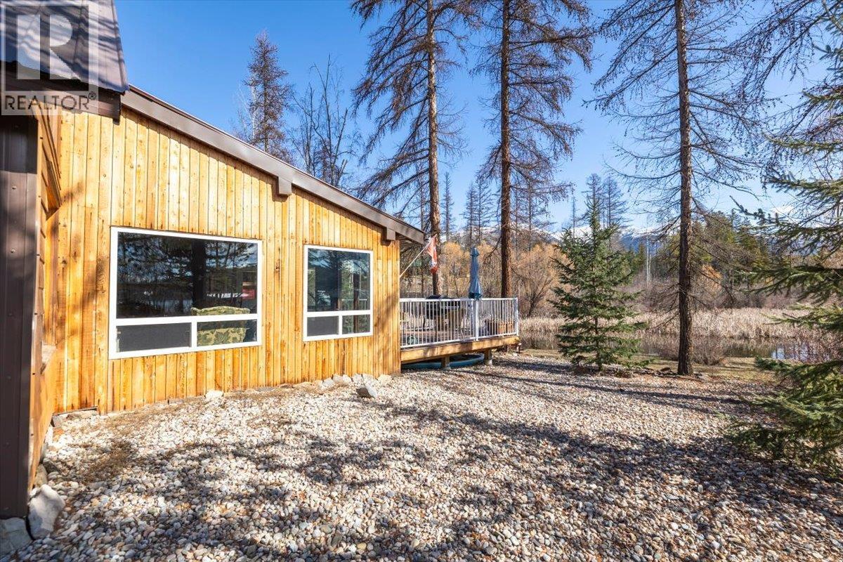 1536 Tie Lake Loop Rd. N Road, Jaffray, British Columbia  V0B 1T0 - Photo 60 - 10379679