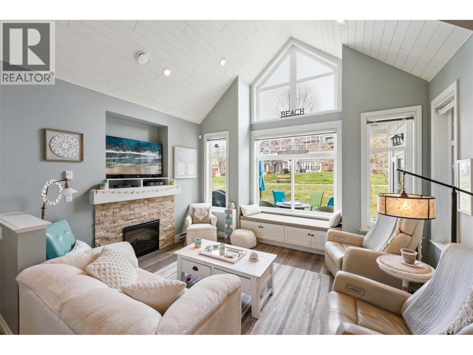 2450 Radio Tower Road Unit# 126, Oliver, British Columbia  V0H 1T1 - Photo 3 - 10379935