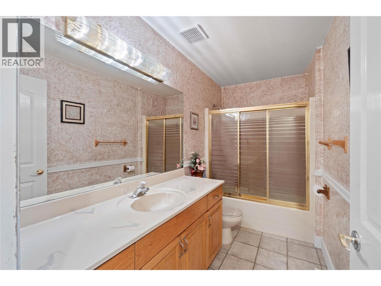 1120 14th Street, Kamloops, British Columbia  V2B 8K7 - Photo 22 - 10380290