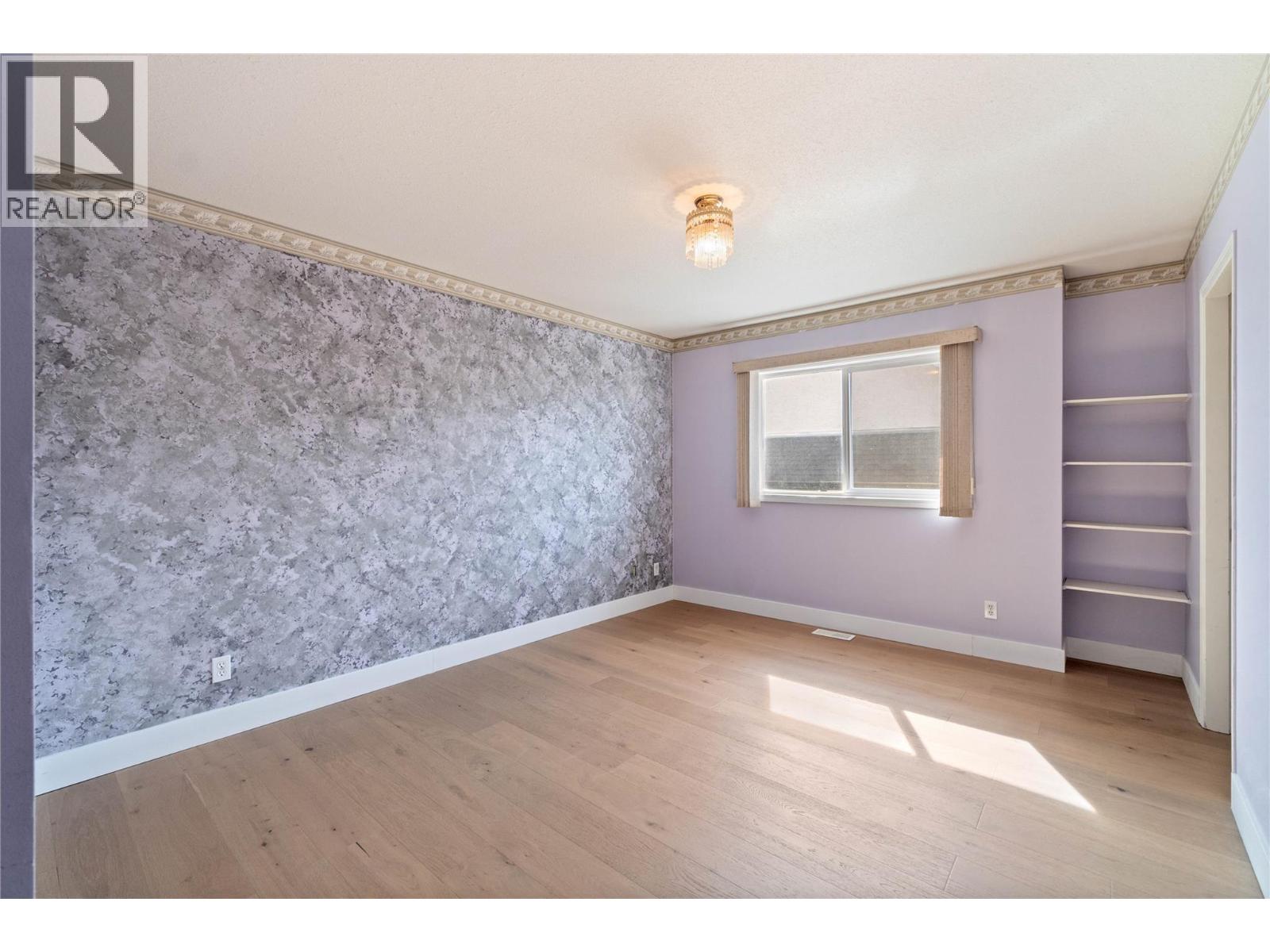 1120 14th Street, Kamloops, British Columbia  V2B 8K7 - Photo 34 - 10380290