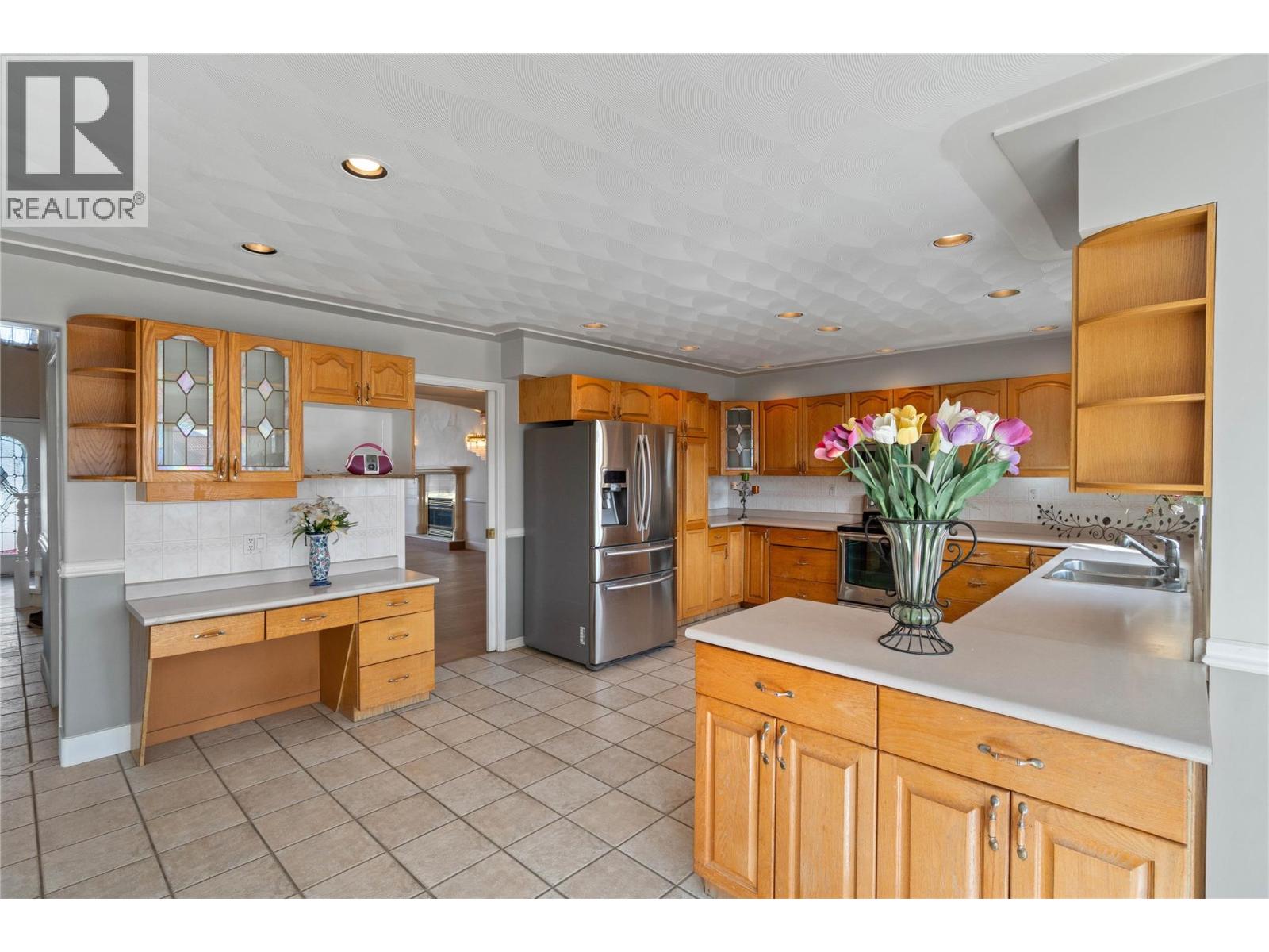 1120 14th Street, Kamloops, British Columbia  V2B 8K7 - Photo 5 - 10380290
