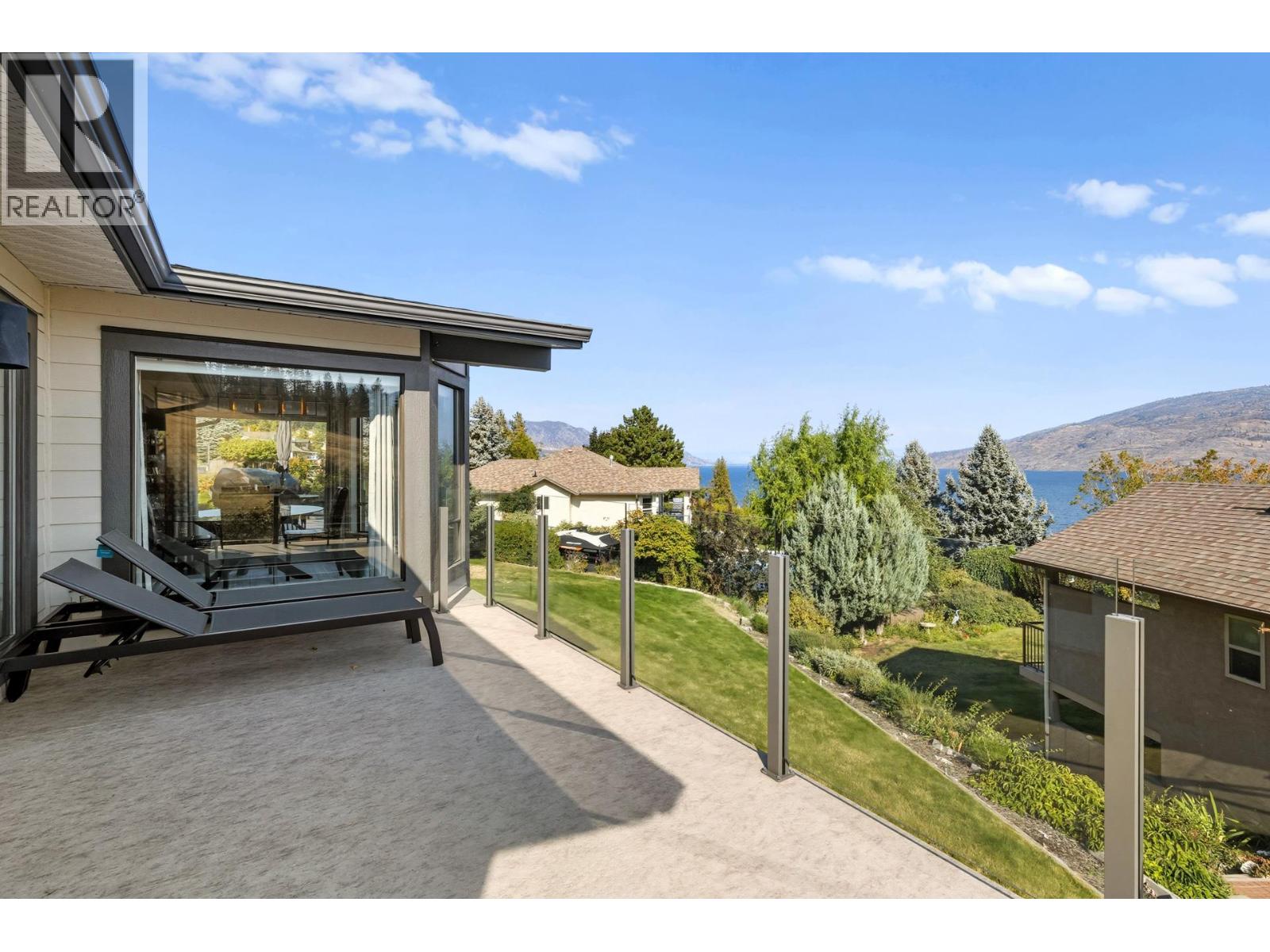 6555 Sherburn Road, Peachland, British Columbia  V0H 1X7 - Photo 31 - 10380104