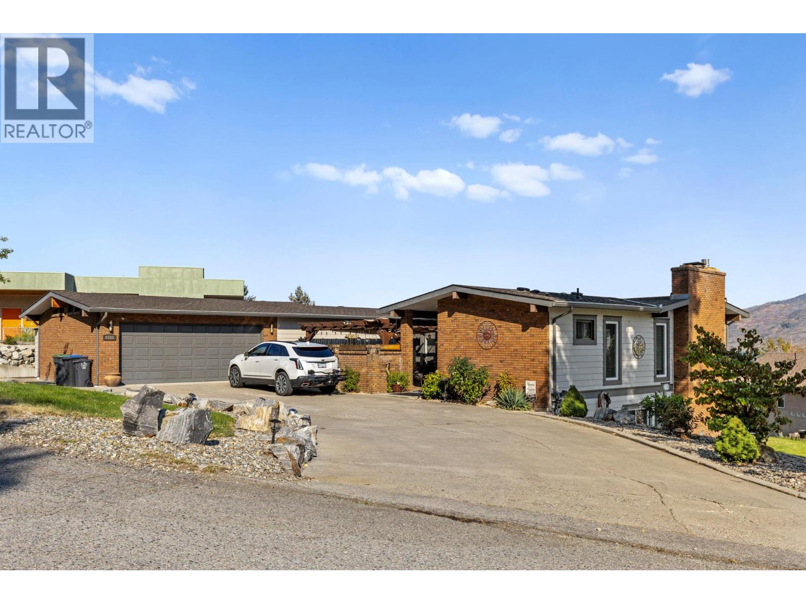 6555 Sherburn Road, Peachland, British Columbia  V0H 1X7 - Photo 5 - 10380104