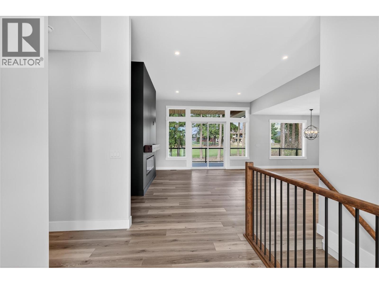 2520 Golf View Crescent, Blind Bay, British Columbia  V0E 1H2 - Photo 5 - 10380344