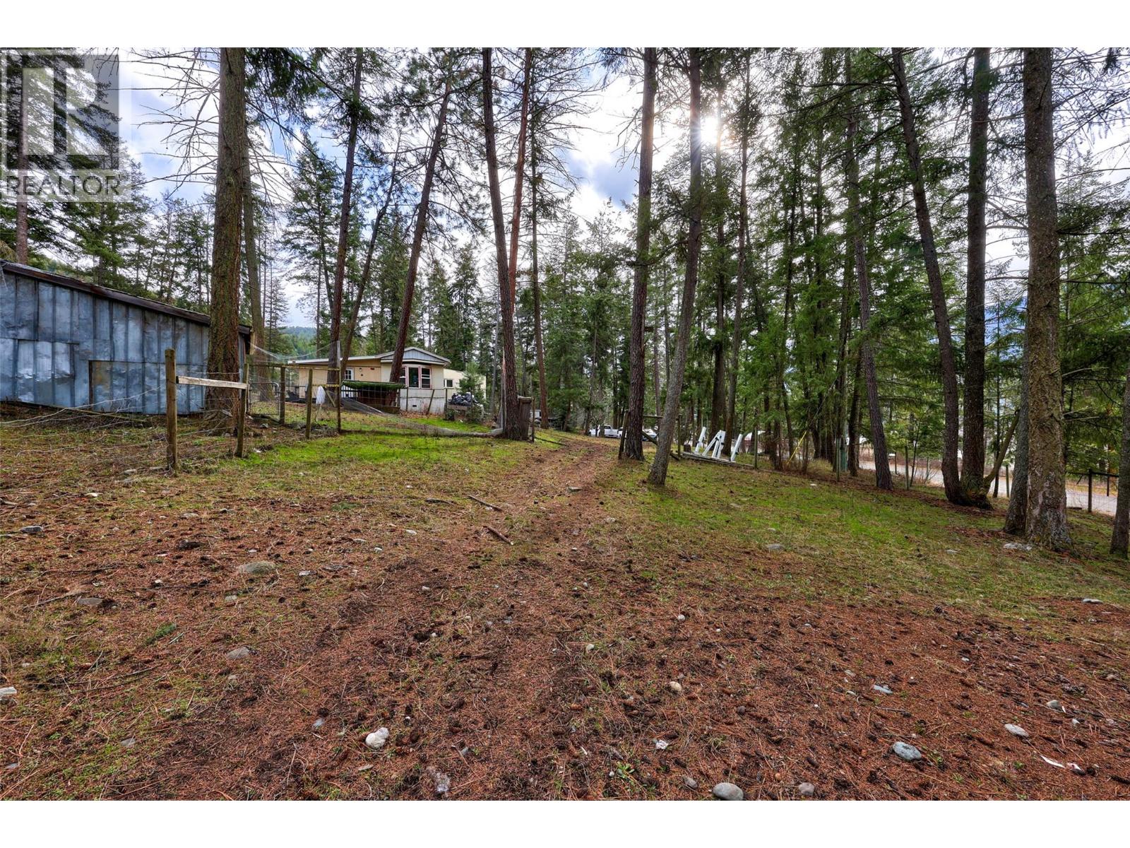 392 Walterdale Road, Kamloops, British Columbia  V2C 6H1 - Photo 29 - 10379330