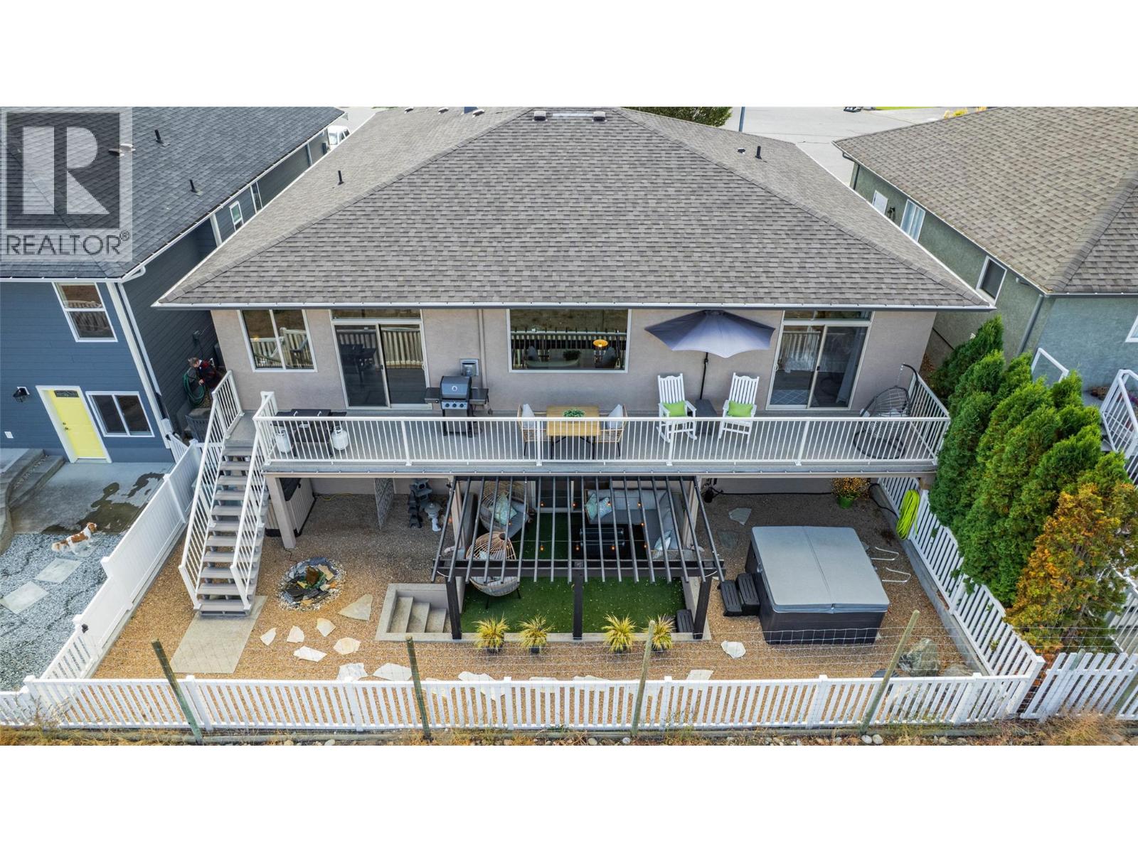 6963 Chardonnay Place, Oliver, British Columbia  V0H 1T4 - Photo 2 - 10378919