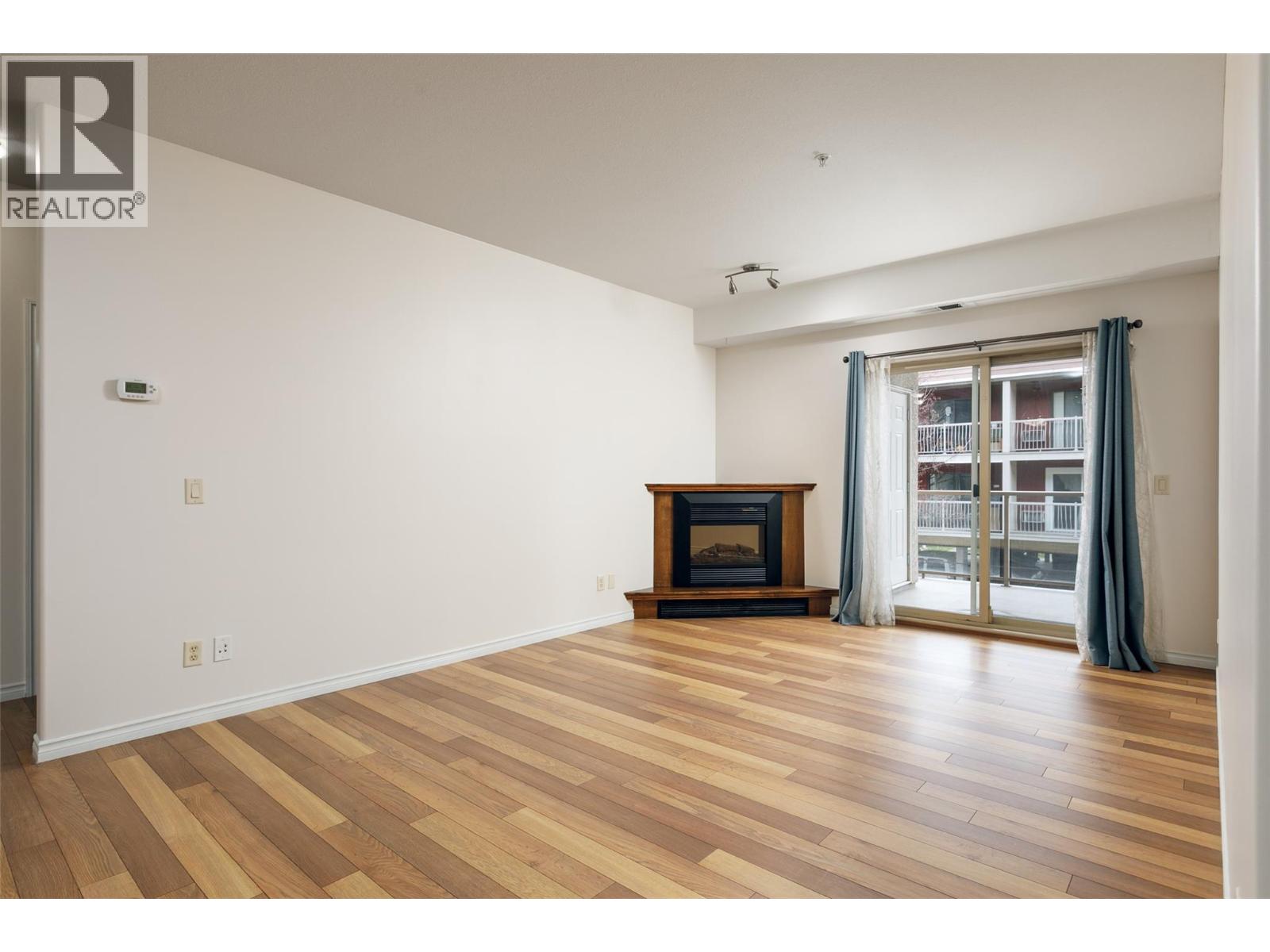 1007 Harvey Avenue Unit# 208, Kelowna, British Columbia  V1Y 6B1 - Photo 10 - 10380338