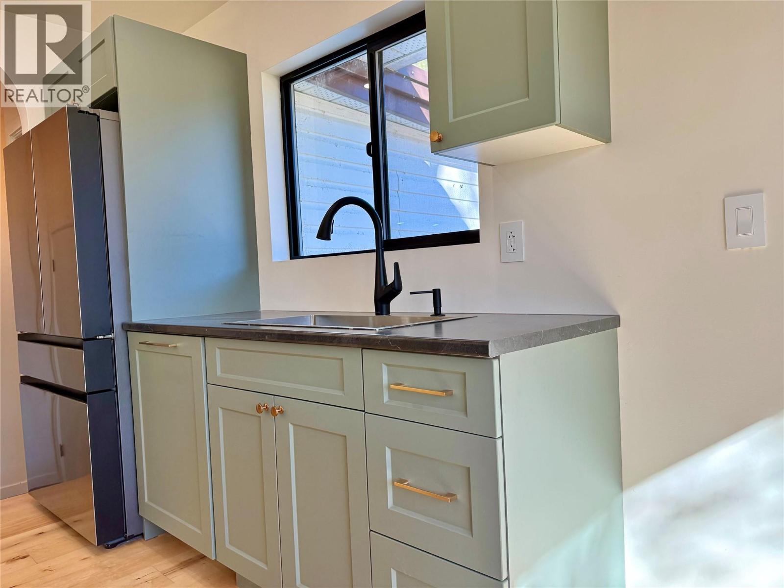 6295 College Road, Grand Forks, British Columbia  V0H 1H2 - Photo 9 - 10380293