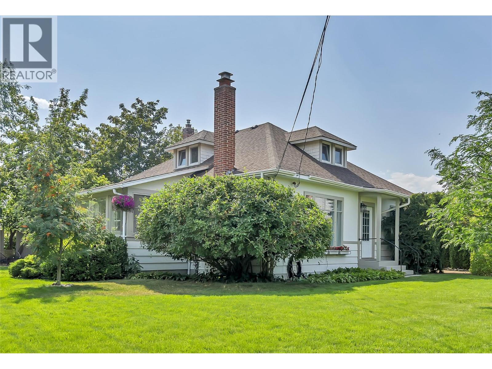 12432 Victoria Road S, Summerland, British Columbia  V0H 1Z0 - Photo 1 - 10380113