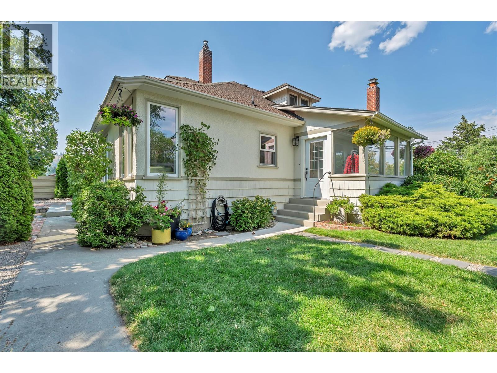 12432 Victoria Road S, Summerland, British Columbia  V0H 1Z0 - Photo 3 - 10380113