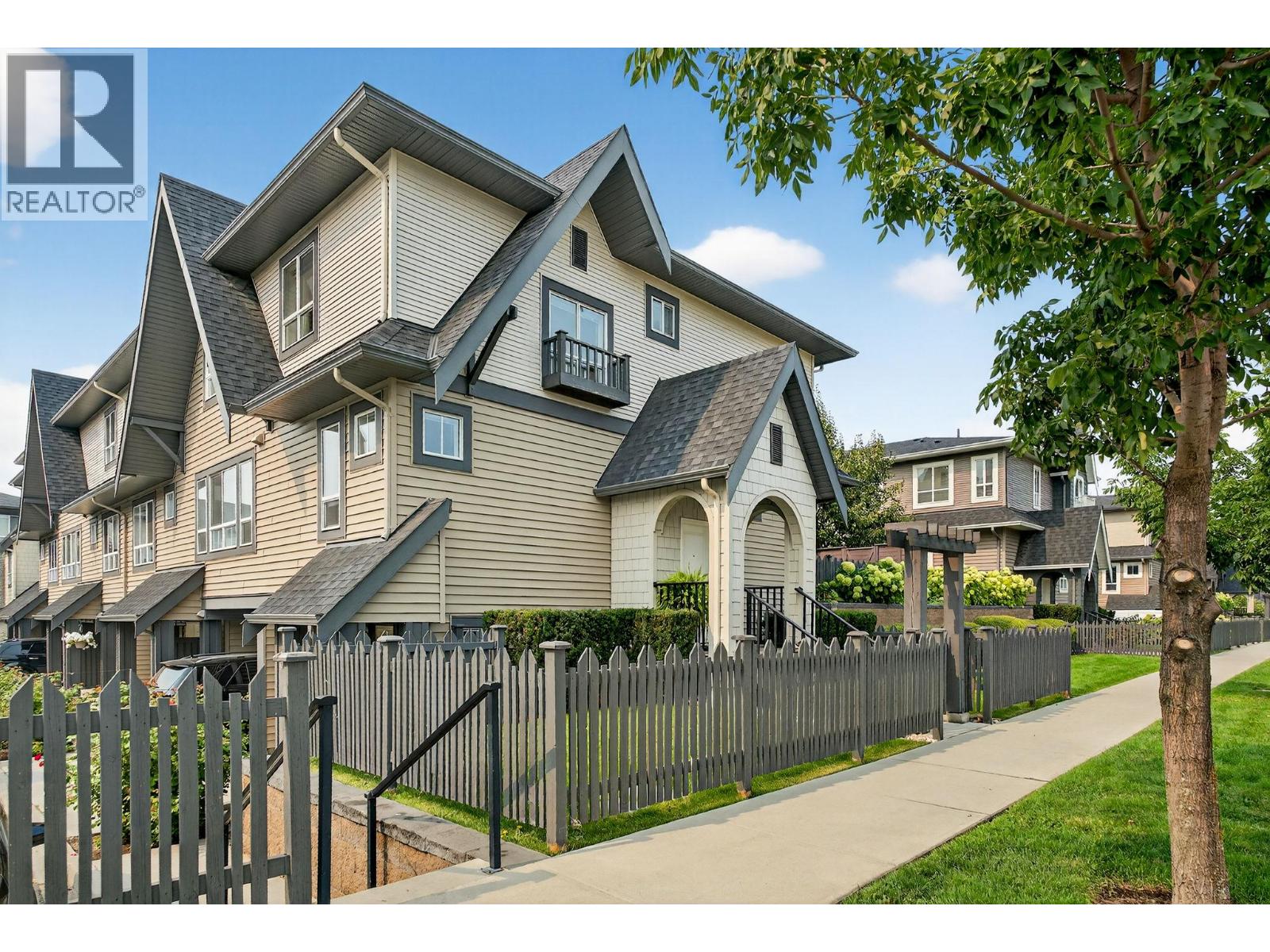 680 Old Meadows Road Unit# 30, Kelowna, British Columbia  V1W 5L4 - Photo 3 - 10380034